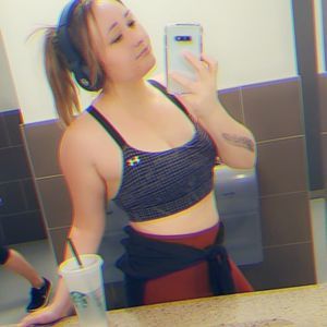 Meet your Posher, Jade